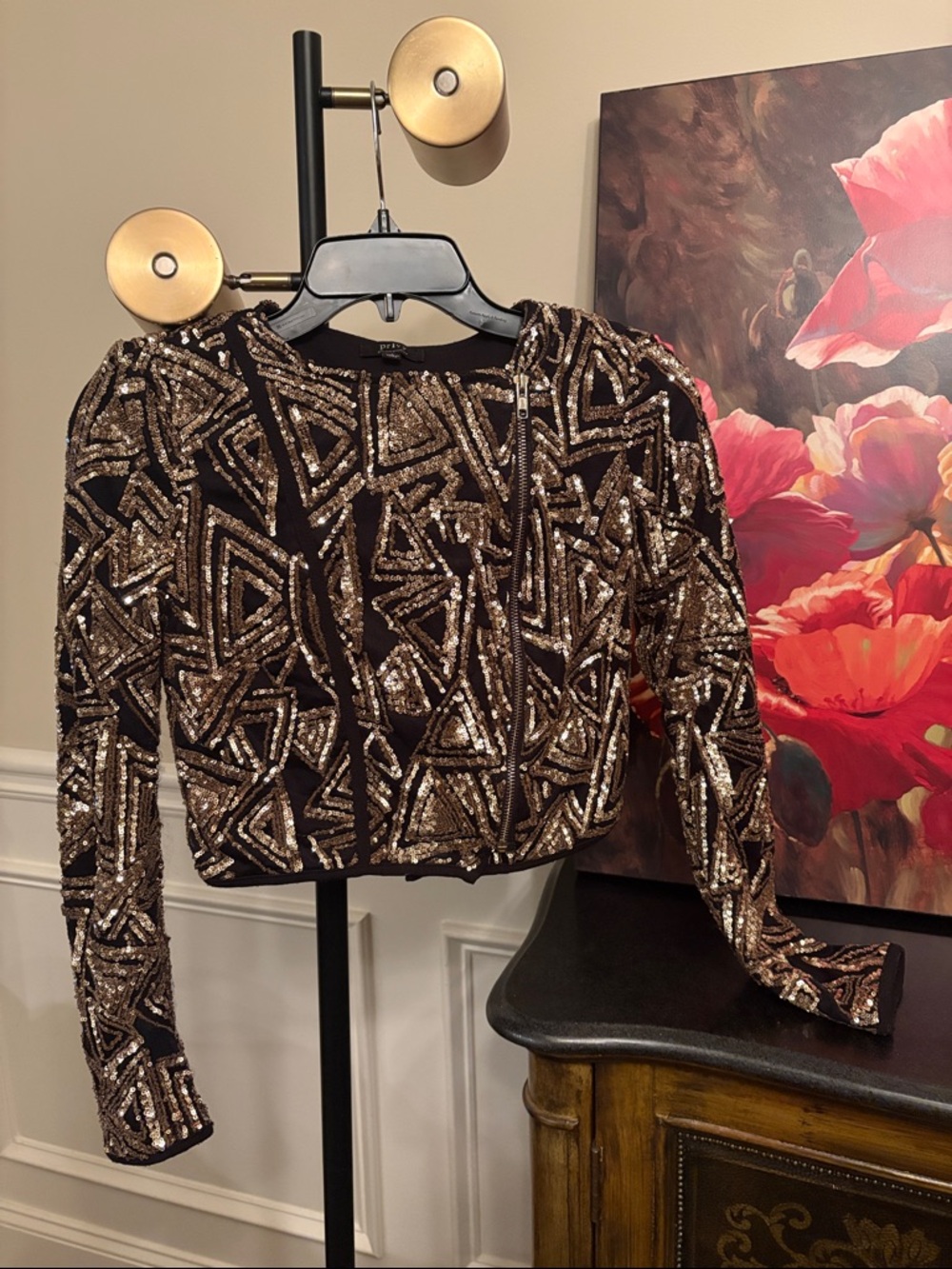 NWOT privy Black and Gold Sequin Geometric Crop Jacket